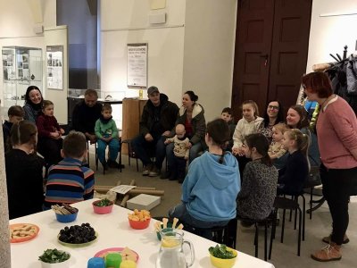 Dětská vernisáž výstavy Archeologické výzkumy, objevy a nálezy na Třebíčsku 7. března 2023